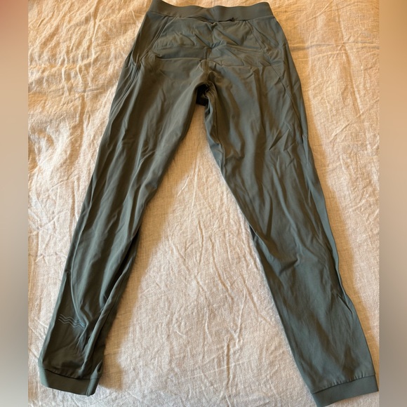 Janji Transit Pants (Size S) - Picture 2 of 3